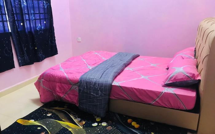 HOMESTAY ADIKBERADIK