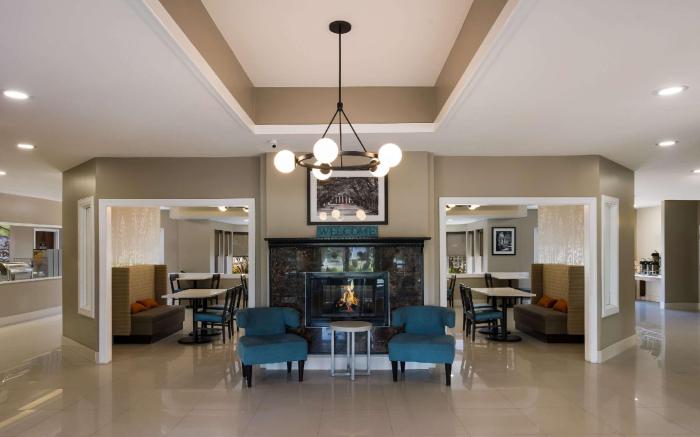 MainStay Suites Savannah Midtown