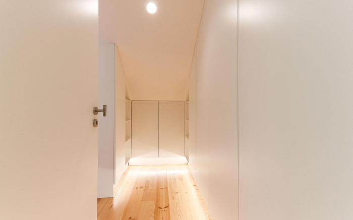 MARQUES DE POMBAL DUPLEX WITH TERRACE by HOMING