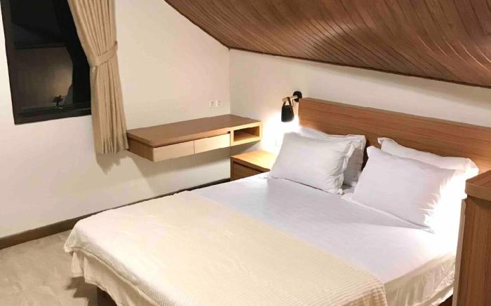 Pet-Friendly 4BR Private Pool Vimala Hills 