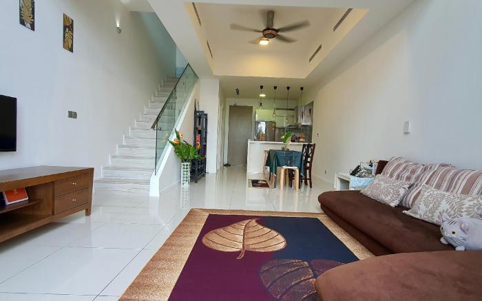 M City Duplex with KLCC Lake View, infinity pool