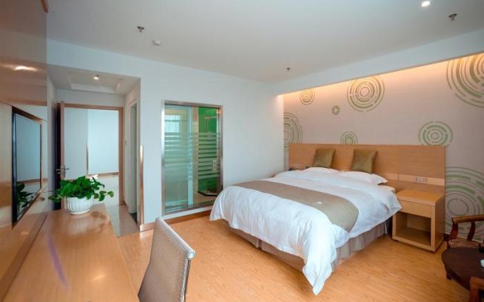 GreenTree Inn Suzhou Zhangjiagang Tangshi Town Yangzi Road Express Hotel