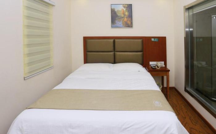 GreenTree Inn HeFei Heyu Road East China Building Materials Center Longtang Highway Express Hotel