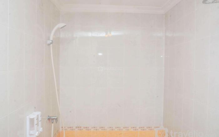 Comfort 2BR @ Grand Palace Kemayoran By Travelio