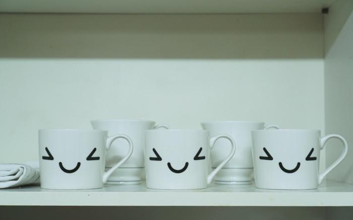 hongik univ stn 10sec,3rooms,4beds, 1st floor [19]