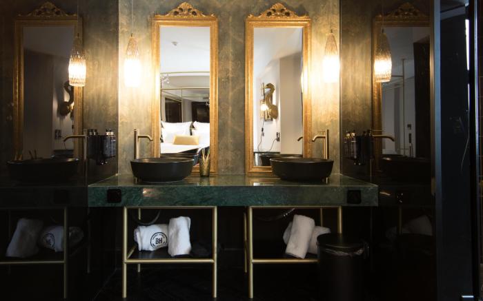 Skylark, Aluma Hotel & Resort