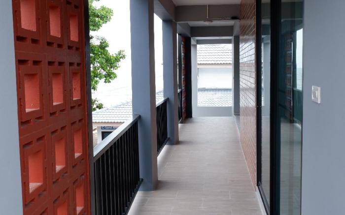 C-Sky Private Beachfront Studio 3