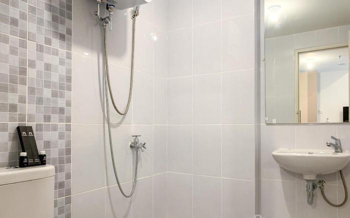 Fancy Nice 2BR Tokyo Riverside PIK 2 By Travelio