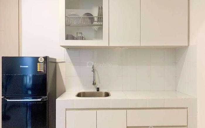 Fancy Nice 2BR Tokyo Riverside PIK 2 By Travelio
