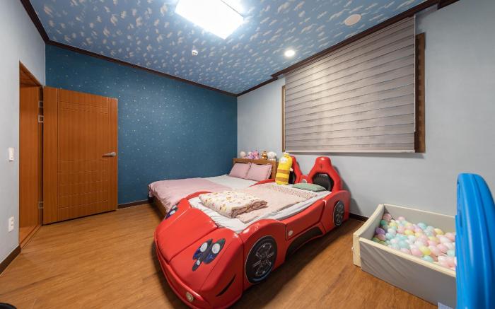 Hongcheon Nolleowa Aegyeondongban Pension