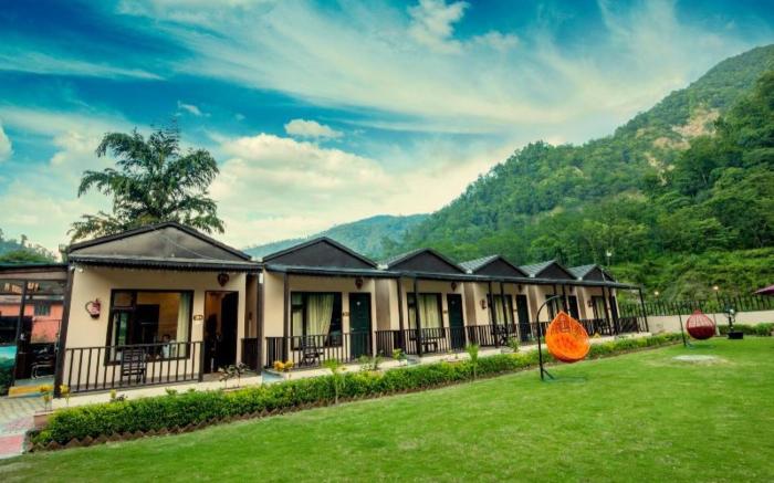 DLS MJ River Resort