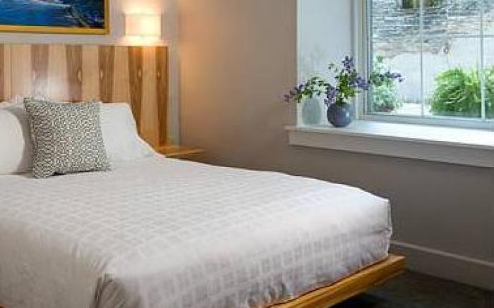 Ledges Hotel