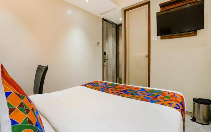 FabExpress The Dream Residency - Nr. Mumbai International Airport