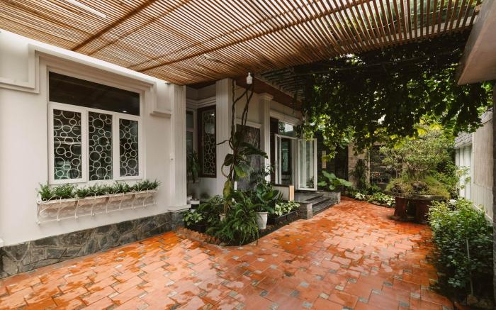 Le Robinet Villa - a journey into Hue citadel soul