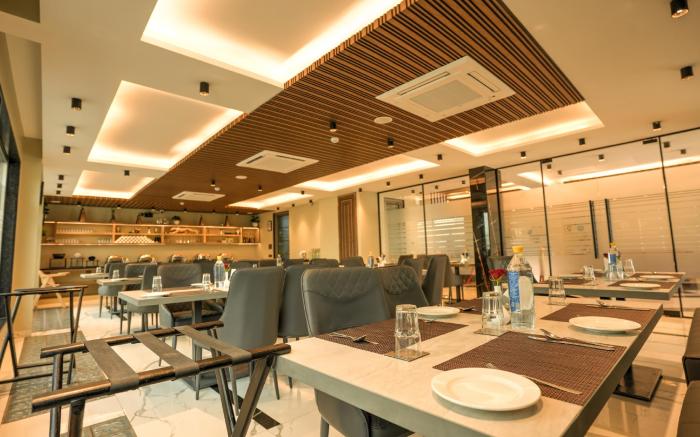 Hotel RJ – Managed by Atithi House
