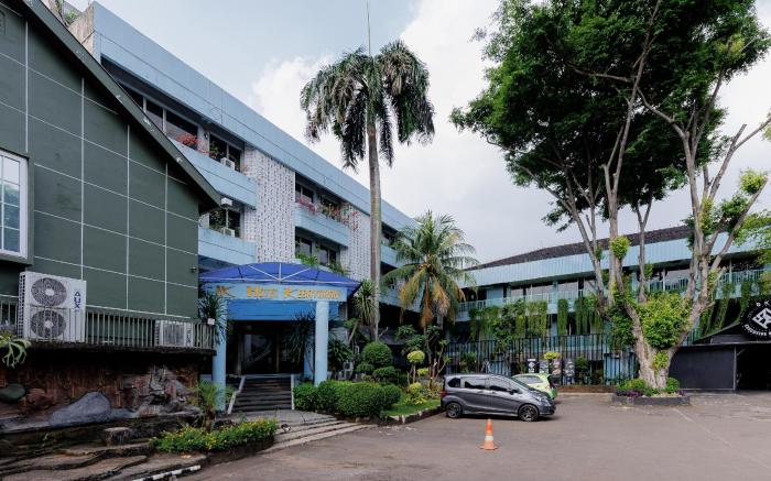 RedDoorz Plus near Kebayoran Baru Blok S