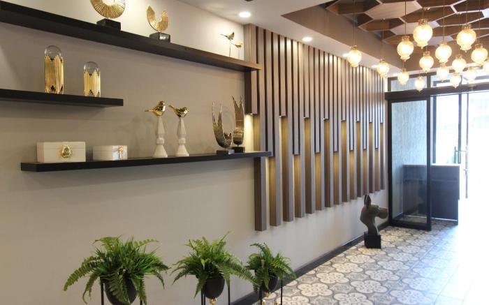 Monezza Hotel