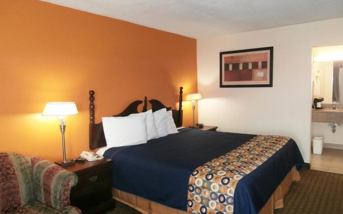 Americas Best Value Inn Newnan