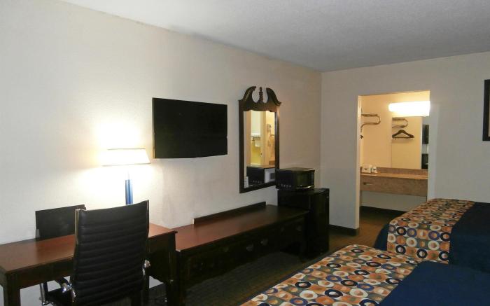 Americas Best Value Inn Newnan