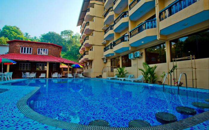 Rendezvous Beach Resort
