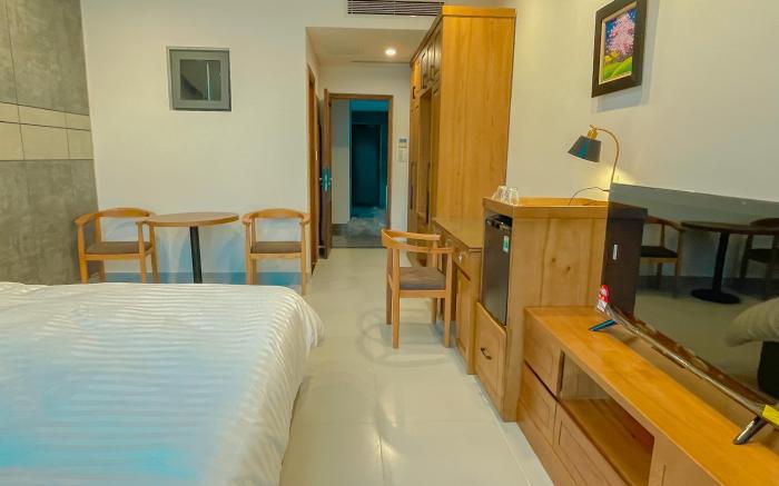Nhat Dinh Home