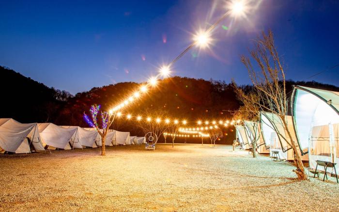 Gapyeong The Camp Caravan Glamping
