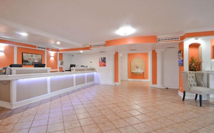 Budget Host Inn-Medical Center