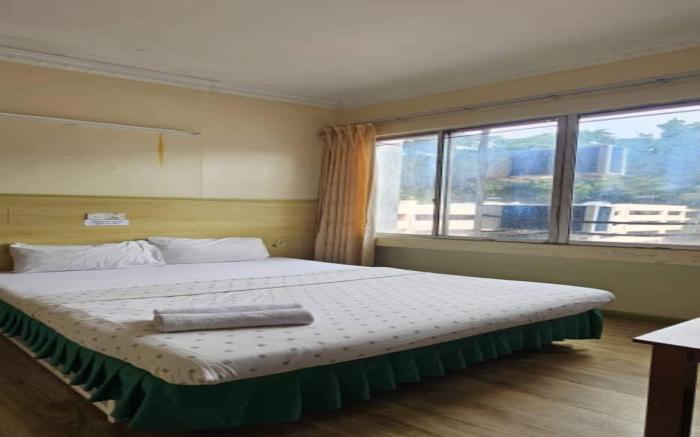 OYO 90979 Sianglory Inn