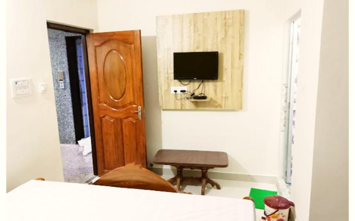 Goroomgo Ganga Arati Digha Near Jagannath Temple and Sea Beach