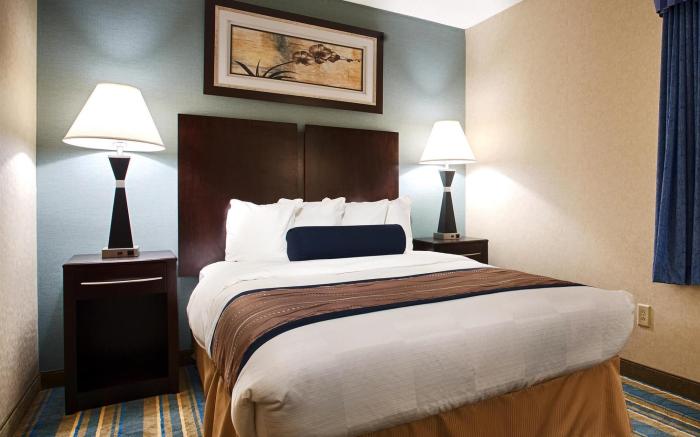 Best Western Plus Berkshire Hills Inn and Suites