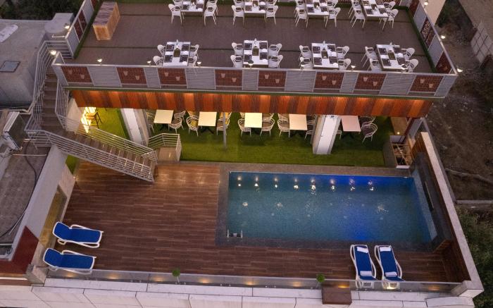 Pax Hotel Grand Blue nearby Udaipur City Railway Station