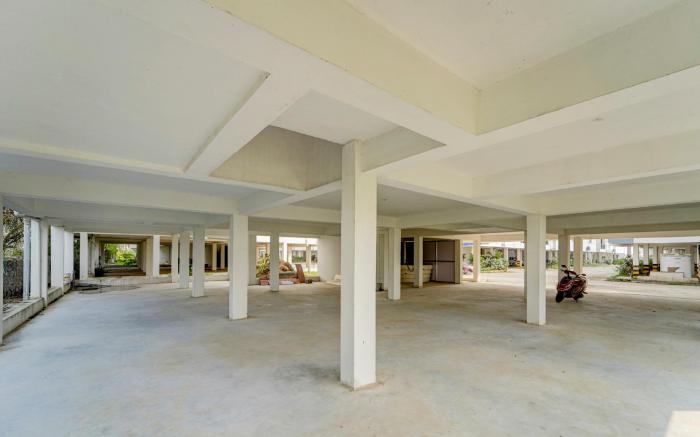 Hotel O J2 Service Appartment