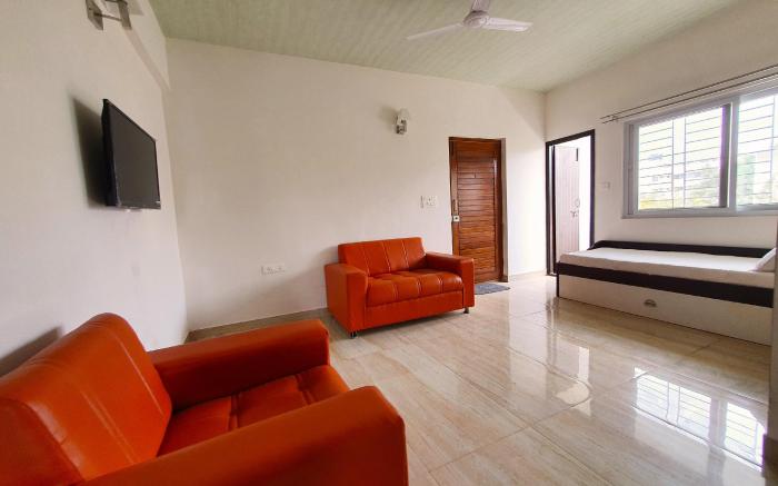 Seasons Suites (Bommasandra)