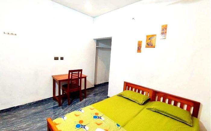 Raelyn's Homestay (King Room)