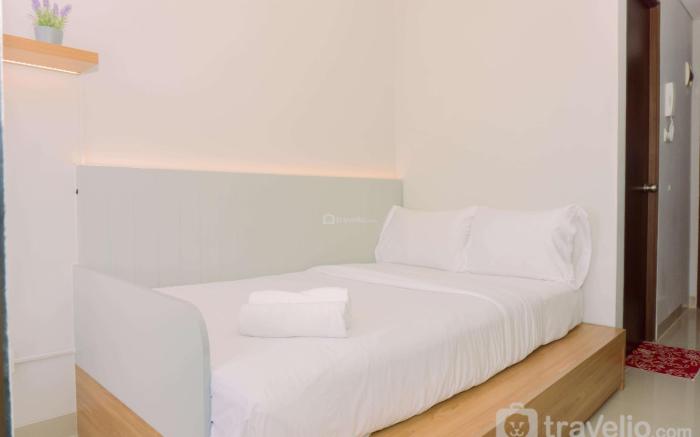 Simply Look Studio Transpark Bintaro By Travelio