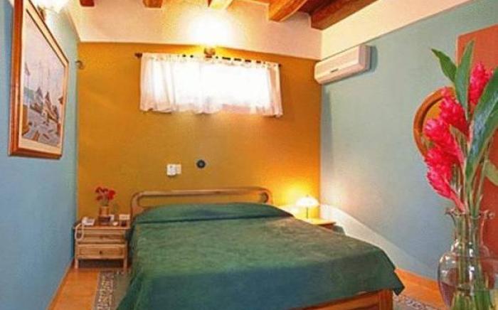 Hotel 3 Banderas