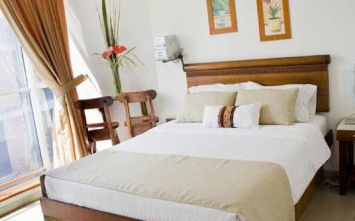 Hotel Alcaravan Medellin