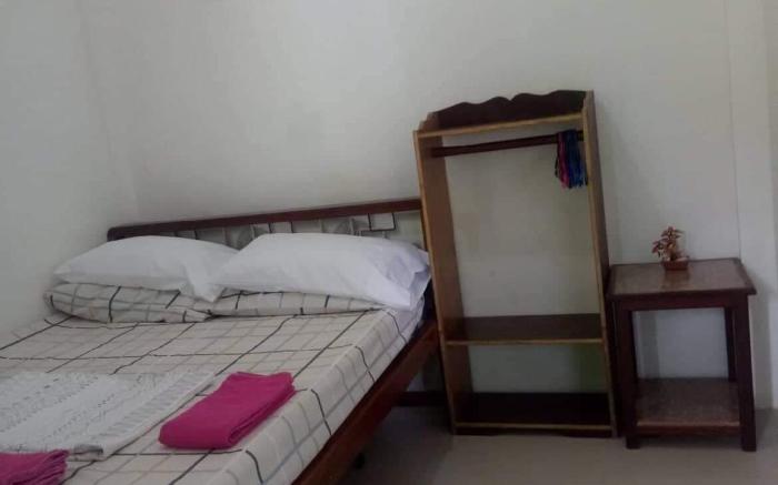 Queen’s Rooms Rental 3