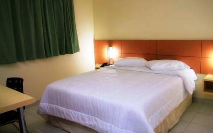 Hotel Caiua Express