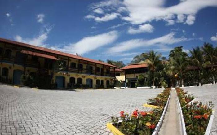 Hotel Camburi Praia
