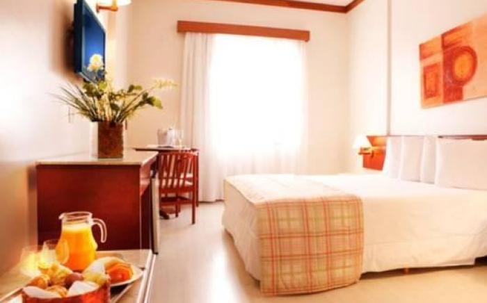 Hotel Carlton Plaza