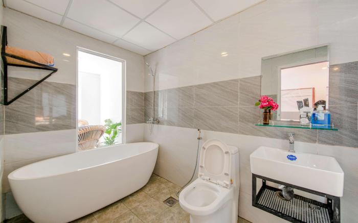 Suite 2: Phòng Có Bồn Tắm