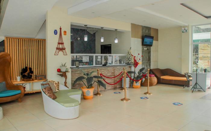 JJS Hotel and Resort
