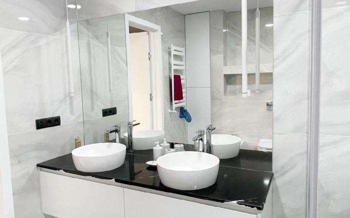 Luxury House in King David