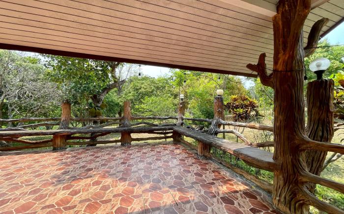 Rai Phu Tawan ไร่ภูตะวัน สวนผึ้ง