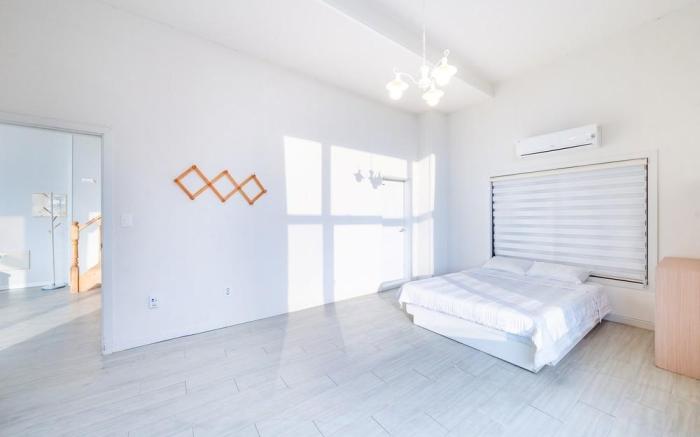 Gangneung Attirangce Poolvilla and Spa Pension Pet Friendly