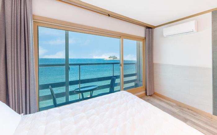 Sokcho Bird Island Pension