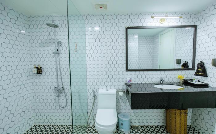 ROBIN HOTEL