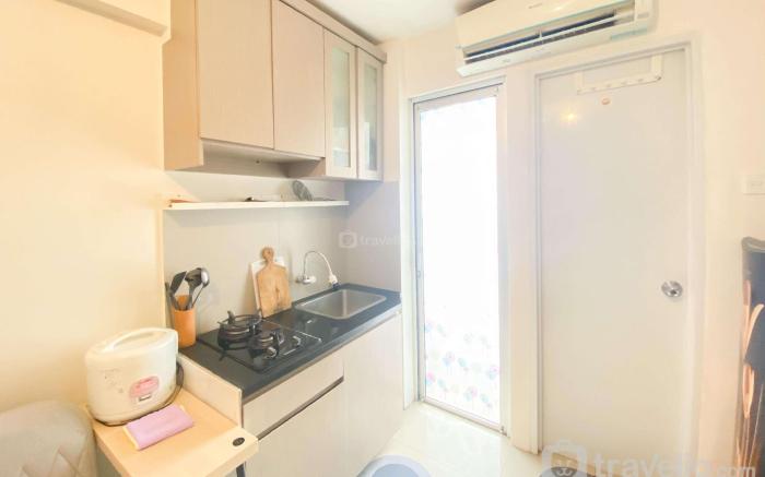 Beautiful and Cozy 2BR Bassura City By Travelio