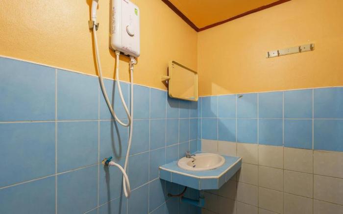 SB Fan Bungalow : 3 Pax (A6)